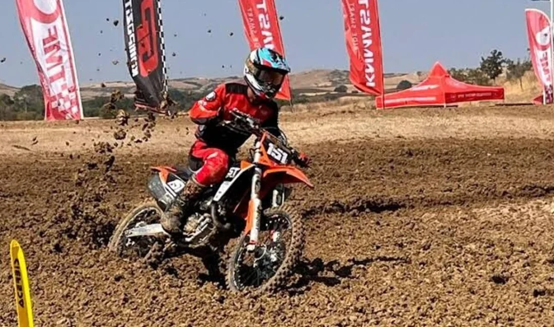 Tekirdağ'ın Hayrabolu ilçesinde düzenlenen Balkan ve Türkiye motokros şampiyonaları sona